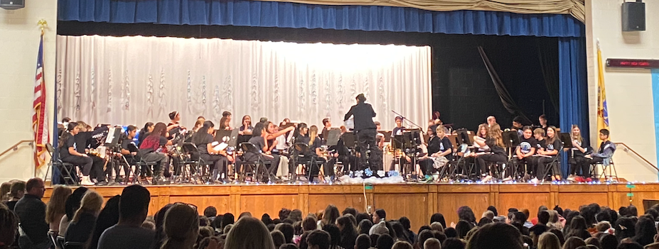 Hartford Orchestra performing at Winter Concert