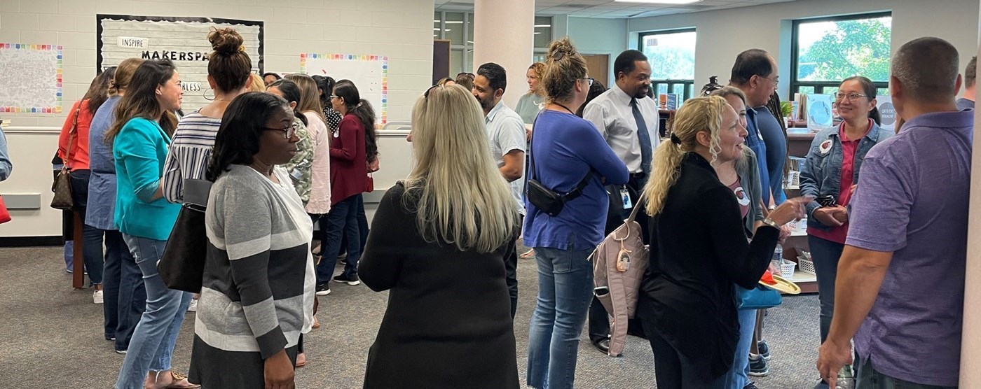 Parents and Administrators at HHSPTO Hello