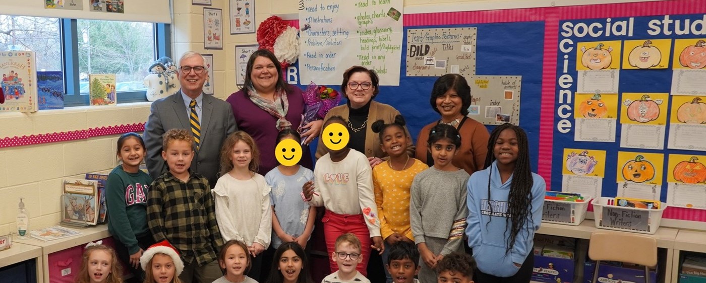 Mrs Navalsky&#39;s 2nd grade class with Mrs Maccri, Springville&#39;s Teacher of the Year